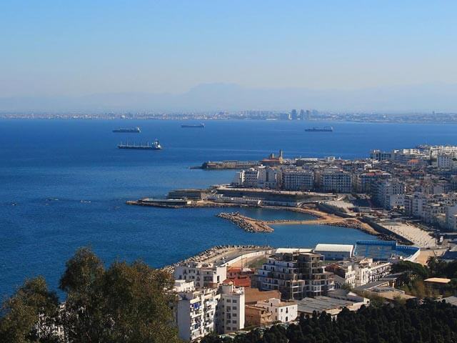 Prenota voli economici per Algeri con Opodo