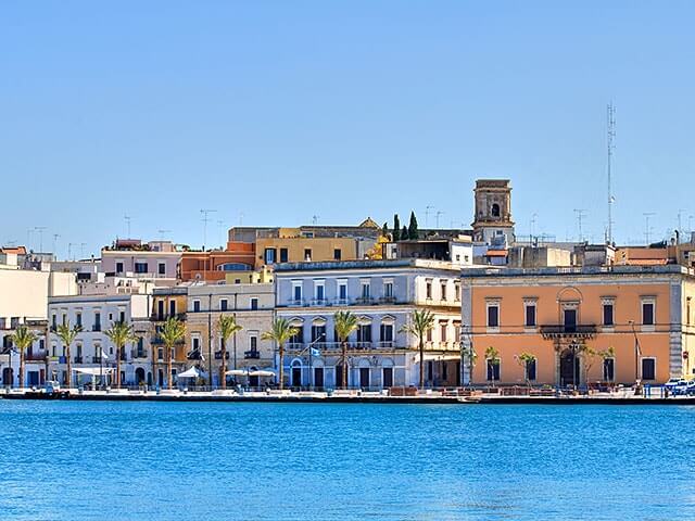 Prenota voli low cost per Brindisi con onefront-Opodo