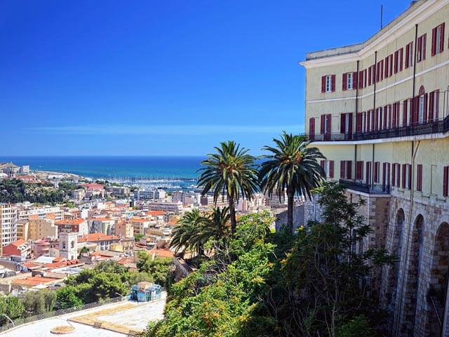 Prenota voli economici per Cagliari con Opodo