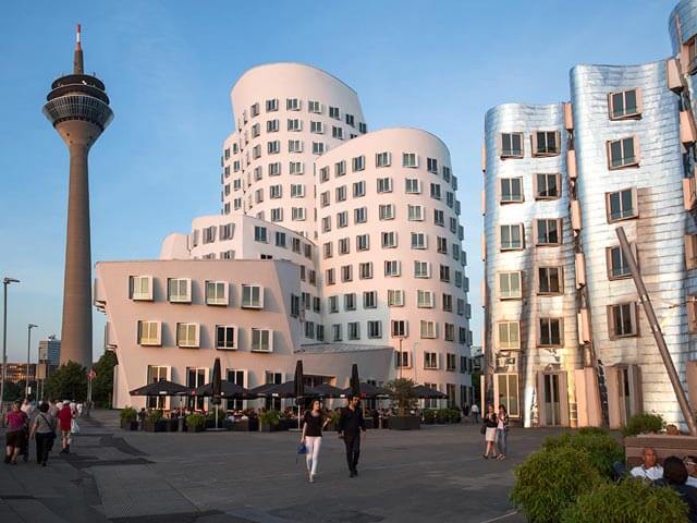 Prenota voli low cost per Düsseldorf con onefront-Opodo